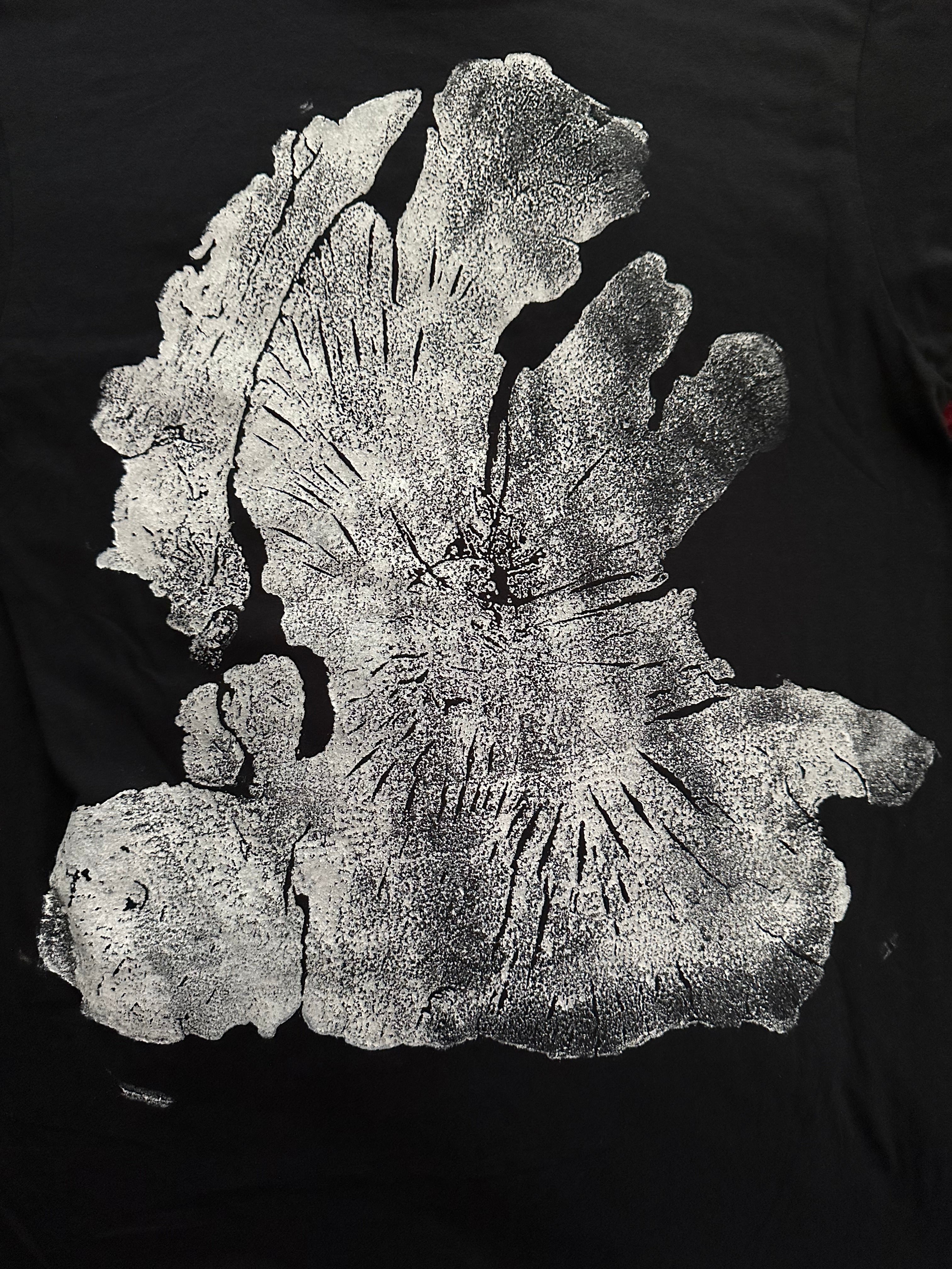 Olive Wood T-shirt Hand-pressed, Tree Ring Art, Black-Medium